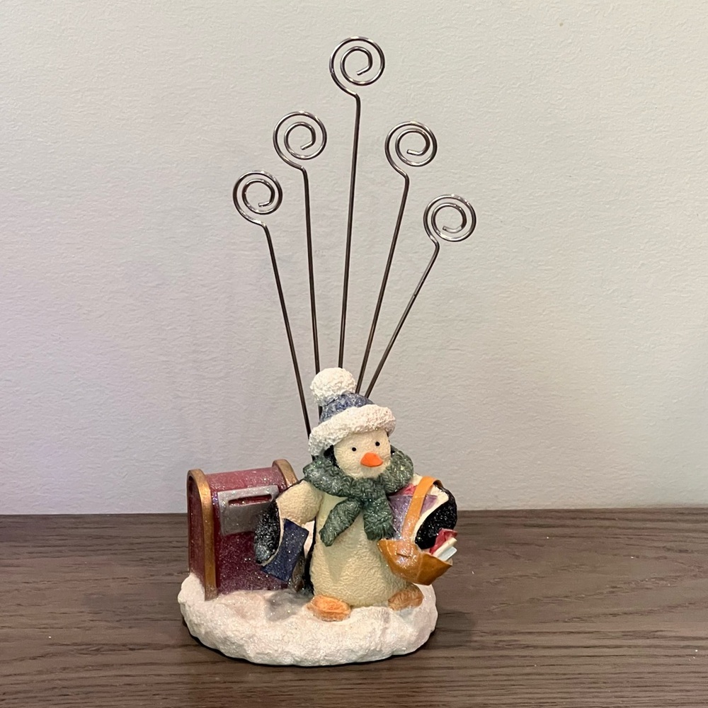 Vintage Avon Gift Collection - Frolicking penguin card holder